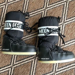 Tecnica Moon Boots
